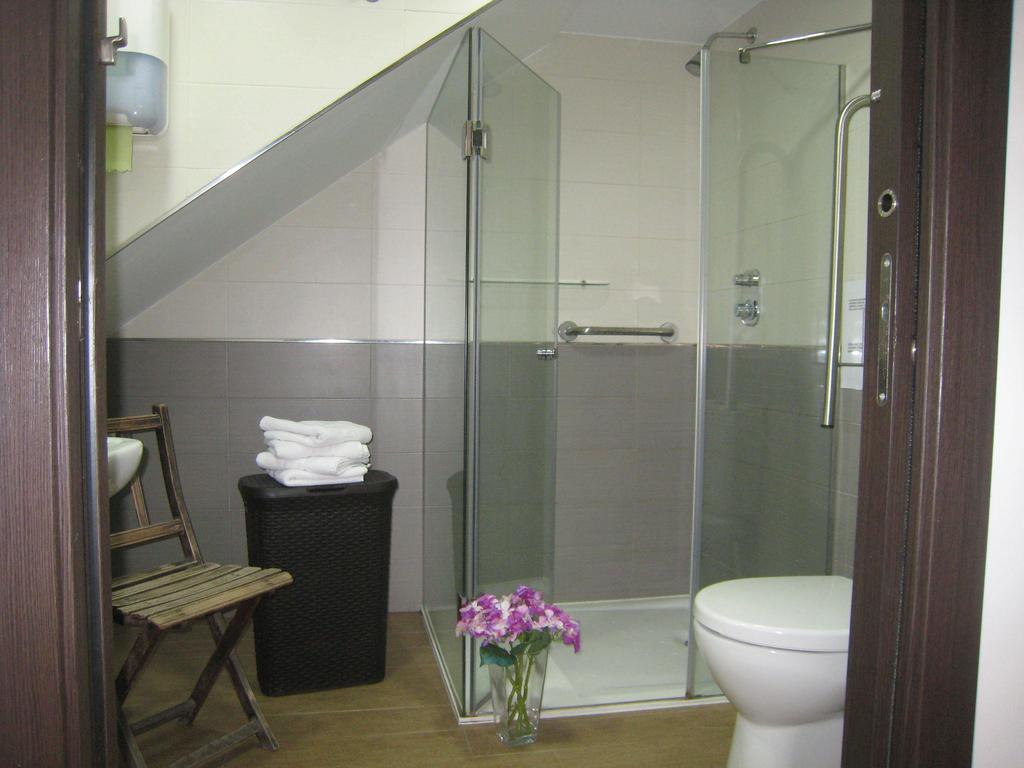 Albergue Oasis Sarria Eksteriør billede