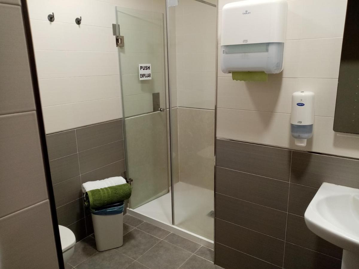 Albergue Oasis Sarria Eksteriør billede